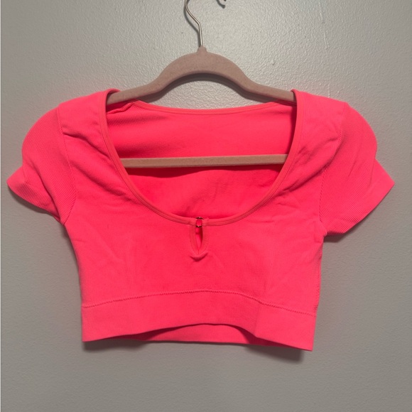 Aerie Pink Superchill Seamless Ring Cap Sleeve Bra Top - Picture 5 of 11